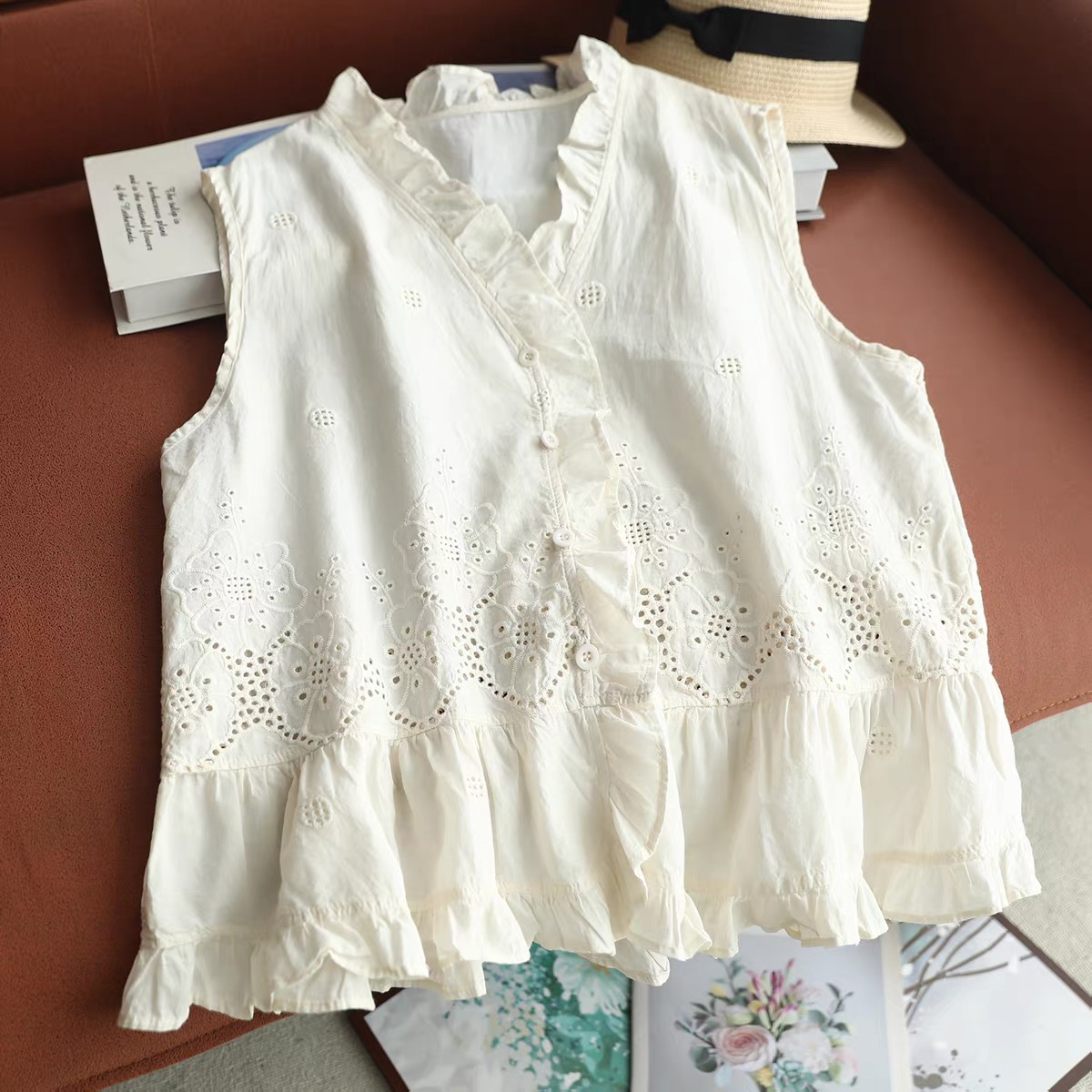 Women Sleeveless Vest Top Ruff - Embroidery Eyelet ulasan dan harga